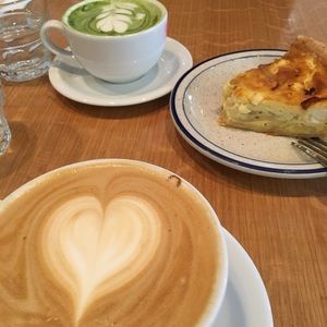 Meet your Posher, Linda